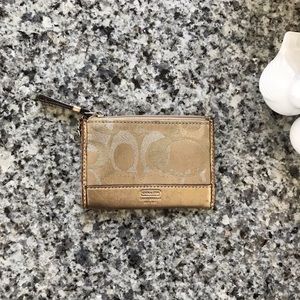 Coach Wristlet Card Case in Gold!